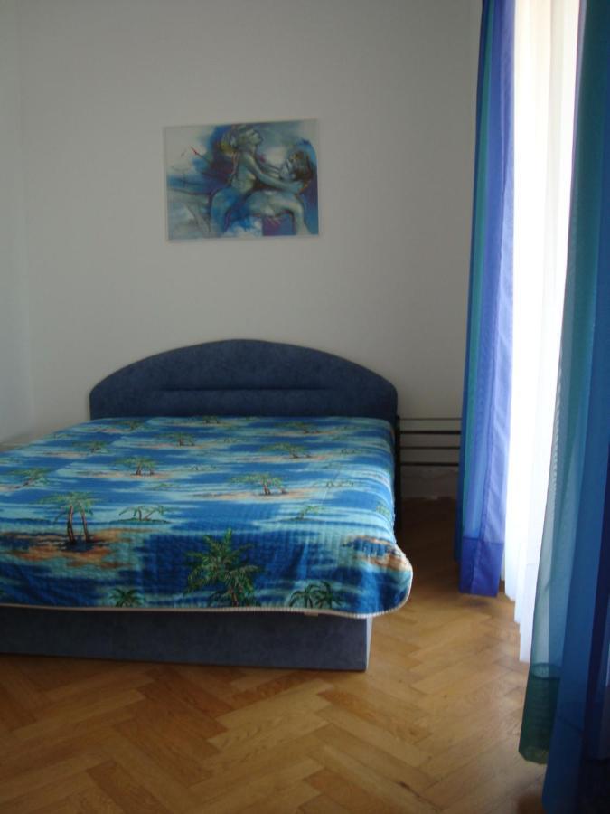 Apartman Carmen Crveni Vrh Exterior photo